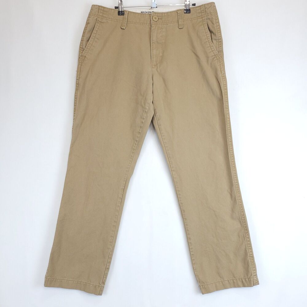 Old Navy Broken-In Khakis Men 34 X‎ 29 (32) Straight Tan Chino Everyday Pants